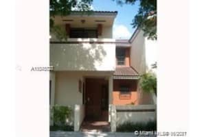 17914 Nw 68th Ave B-8, Hialeah