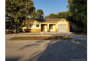 2003 Sw 84th Ter, North Lauderdale