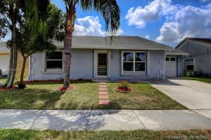 5706 Lake George Place, Lake Worth