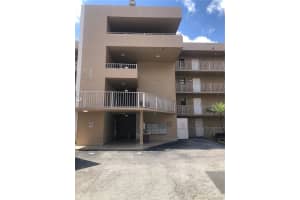 8500 Nw 8th St 406, Miami