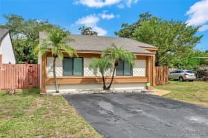 9634 Sw 148th Ct, Miami