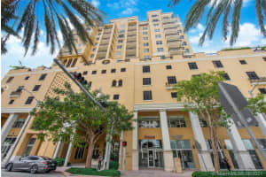 1607 Ponce De Leon Blvd 10d, Coral Gables 1607 Ponce De Leon Blvd 10d, Coral Gables