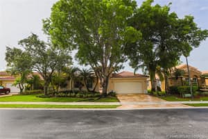 19894 Sw 3rd Pl, Pembroke Pines