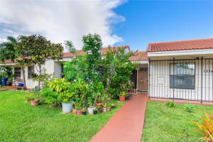1338 Sw 124th Pl, Miami