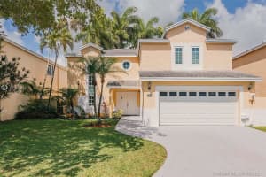 9338 Sw 144th Pl, Miami