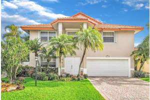 10360 Nw 48th St, Doral