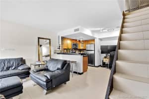 8660 Nw 6th Ln 5-212, Miami 8660 Nw 6th Ln 5-212, Miami