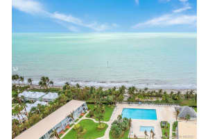881 Ocean Dr 9f, Key Biscayne 881 Ocean Dr 9f, Key Biscayne