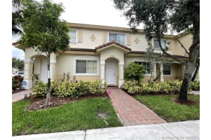 2522 Sw 83rd Ter 102, Miramar