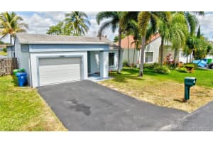 9693 Nw 45th St, Sunrise