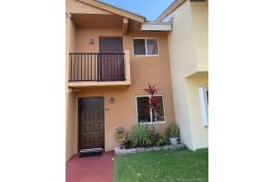 8253 Nw 5th Ter 351, Miami 8253 Nw 5th Ter 351, Miami