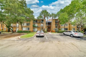 10781 Cleary Blvd 306, Plantation