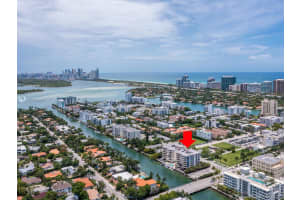 9660 W Bay Harbor Dr 4d, Bay Harbor Islands