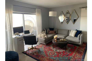 8400 Byron Ave 3d, Miami Beach 8400 Byron Ave 3d, Miami Beach