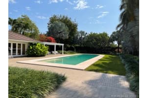 11055 Paradela St, Coral Gables