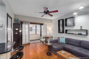 934 Michigan Ave 104, Miami Beach 934 Michigan Ave 104, Miami Beach