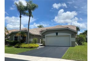 10400 Nw 18th Dr, Plantation