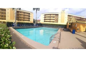14931 Sw 82nd Ln 18-102, Miami