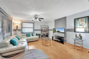9470 Nw 48th St 9470, Sunrise