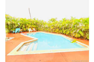 8125 Nw 187th Ter, Hialeah 8125 Nw 187th Ter, Hialeah