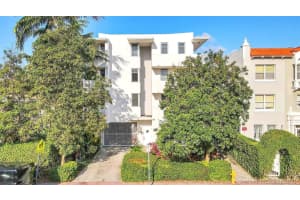 1532 Drexel 401, Miami Beach