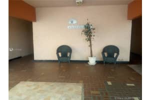 1900 W 68th St G308, Hialeah