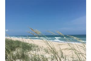 1551 E Shorelands Dr E, Vero Beach