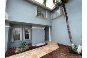 1172 Nw 123rd Ct 102, Miami