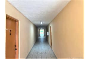 810 Sw 129th Pl 203, Miami