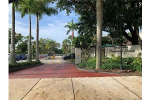 6904 N Kendall Dr F407, Pinecrest 6904 N Kendall Dr F407, Pinecrest