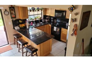 13327 Sw 59th Ter, Miami