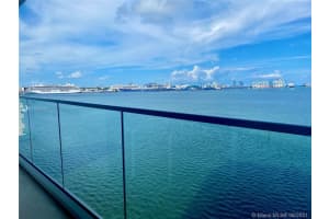 800 Claughton Island Dr 902, Miami