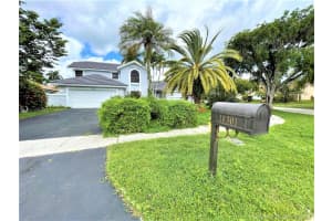 10301 Nw 18th Pl, Plantation