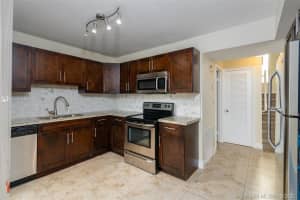 14939 Sw 89th St, Miami