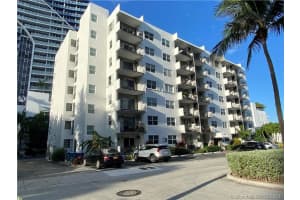 3000 Riomar St 206, Fort Lauderdale