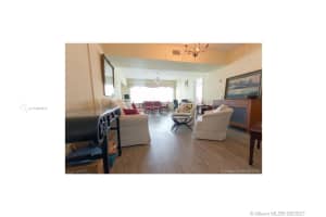 10178 Collins Ave 204, Bal Harbour