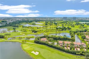 5254 Nw 94th Doral Pl, Doral