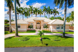 15495 Sw 42nd Ter, Miami