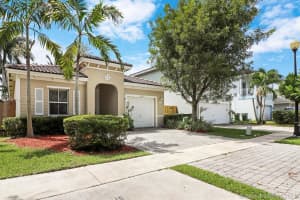 3116 Ne 3rd Dr, Homestead