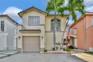 8667 Sw 159th Pl, Miami