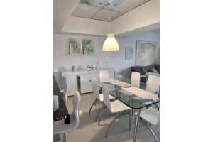 672 Ne 195th St 0, Miami