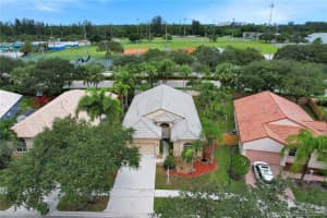 1181 Nw 130th Ave, Pembroke Pines