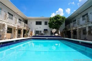 320 85th St 5, Miami Beach