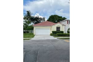 4988 Sw 151st Ave, Davie