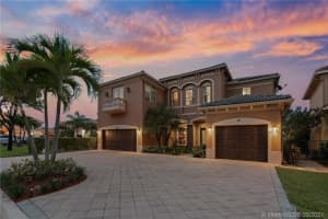6294 Paradise Cv, Royal Palm Beach