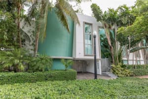 828 3rd St 314, Miami Beach