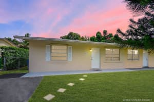 9465 Sw 52nd Ct, Cooper City