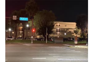 702 Nw 87th Ave 304, Miami 702 Nw 87th Ave 304, Miami