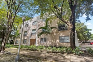 1110 Salzedo St 2f, Coral Gables 1110 Salzedo St 2f, Coral Gables