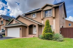 19160 Nw 78th Avenue Avenue 19160, Hialeah